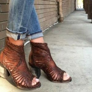 Freebird by Steven Bela Braided Leather Heels 7